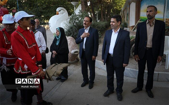 کشف استعدادهای دانش‌آموزان عشایر در سفر و فرصت تربیتی مشهد مقدس