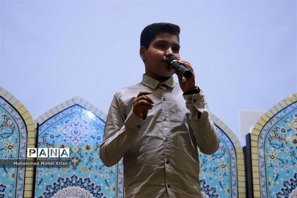 محفل انس با قرآن با عنوان آیه‌های غدیر در آباده