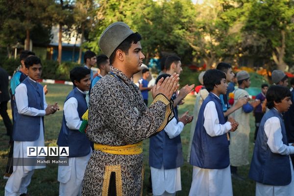 صبحگاه بیست و یکمین اردوی کشوری دانش‌آموزان پسر عشایر