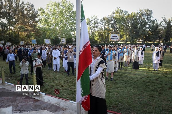 صبحگاه بیست و یکمین اردوی کشوری دانش‌آموزان پسر عشایر