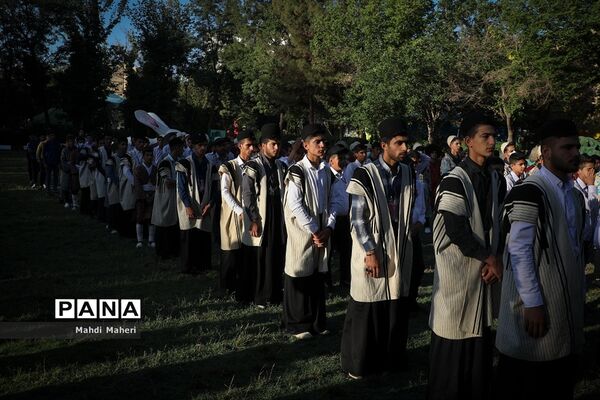 صبحگاه بیست و یکمین اردوی کشوری دانش‌آموزان پسر عشایر
