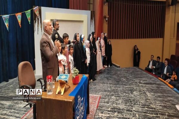 مراسم حفظ زیارت جامعه کبیر در شهرستان تاکستان