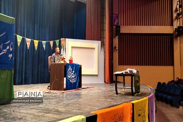 مراسم حفظ زیارت جامعه کبیر در شهرستان تاکستان