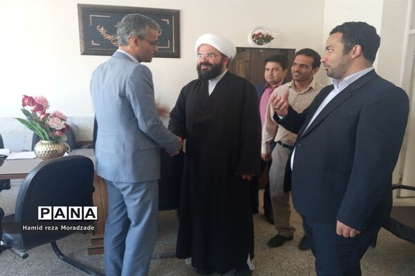 بازدید نماینده ترشیز از اداره آموزش و پرورش کاشمر