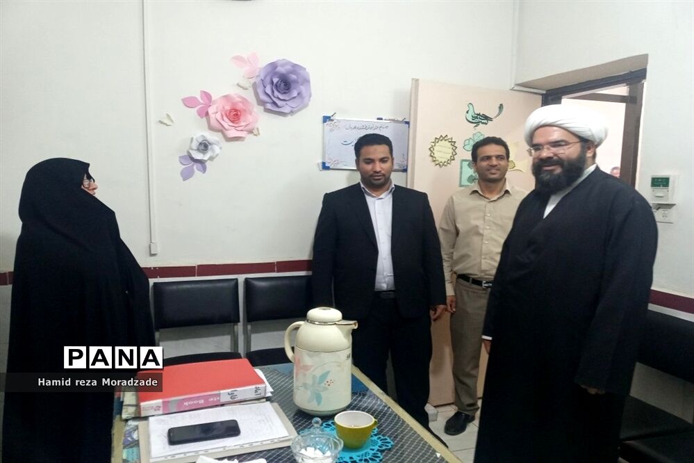 بازدید نماینده ترشیز از اداره آموزش و پرورش کاشمر