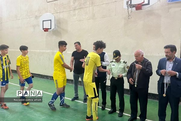 برگزاری مسابقات فوتسال جام غدیر  در رودهن