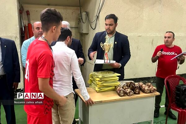 برگزاری مسابقات فوتسال جام غدیر  در رودهن