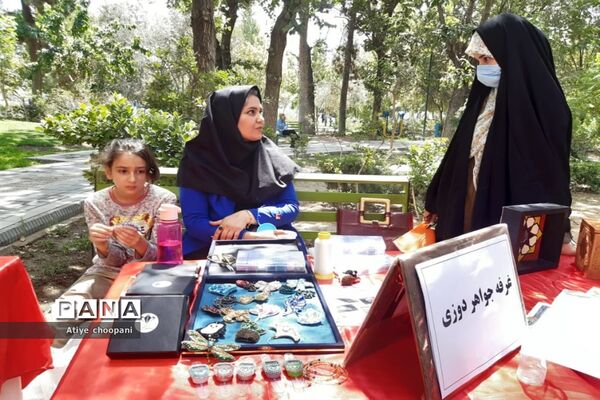 برگزاری ویژه برنامه عفاف و حجاب به همت سرای محله صاحب الزمان