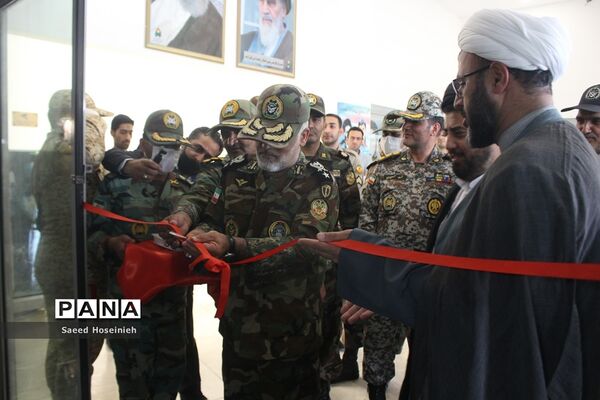 افتتاح نگارخانه مقاومت و برگزاری نشست تشریح یادواره شهدای ارتش در قم
