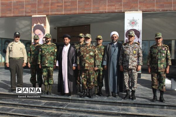 افتتاح نگارخانه مقاومت و برگزاری نشست تشریح یادواره شهدای ارتش در قم