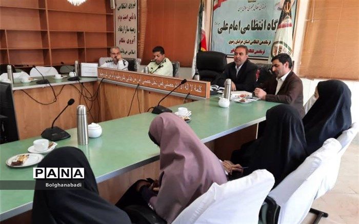 جامعه به پلیس اعتماد دارد