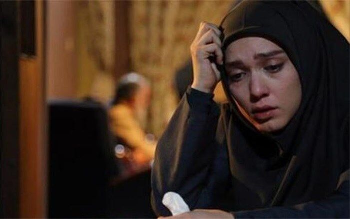 برملا شدن خبر ازدواج خانم بازیگر در شب فیروزه‌ای