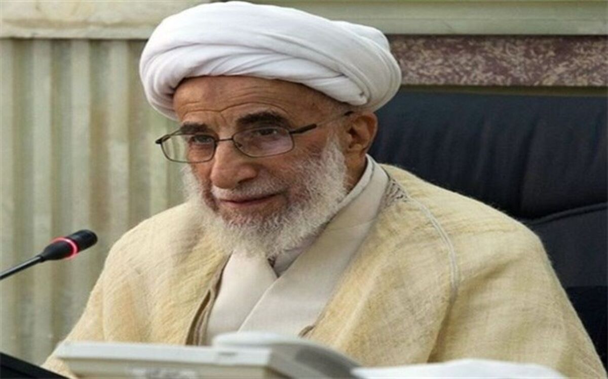 آیت‌الله جنتی: روابط اقتصادی با همسایگان باید استمرار یابد