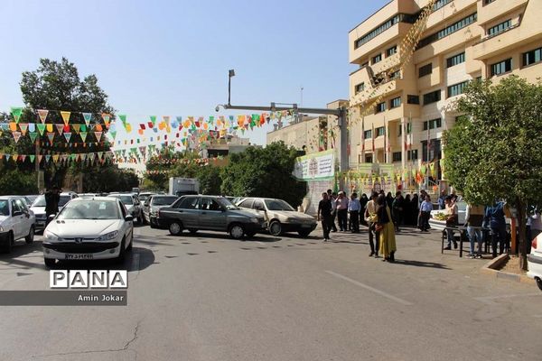 برپایی موکب مرکزی فرهنگیان و دانش‌آموزان استان فارس