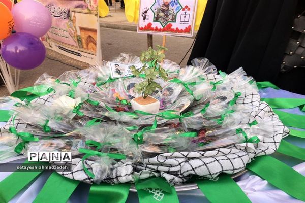 موکب مجلس دانش‌آموزی دختران شهرستان گلوگاه در شب عید غدیر