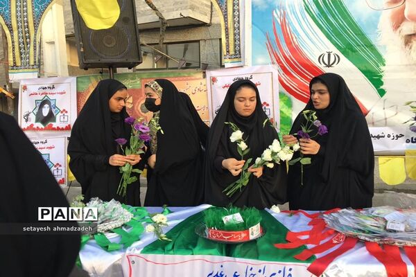 موکب مجلس دانش‌آموزی دختران شهرستان گلوگاه در شب عید غدیر