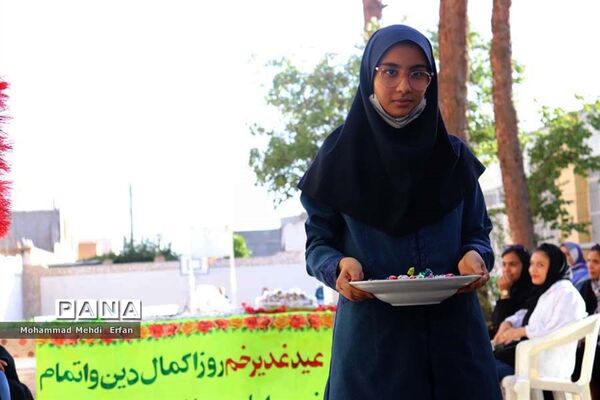 پویش هر مدرسه یک موکب تبلیغ غدیر در آباده