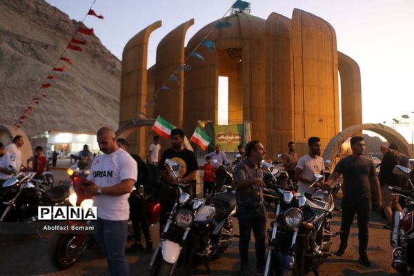 کاروان خودرویی عید غدیر در قم-1