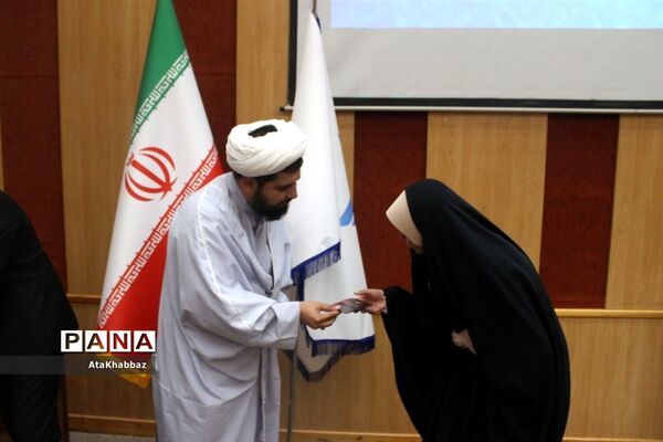 دانشجویان غدیری