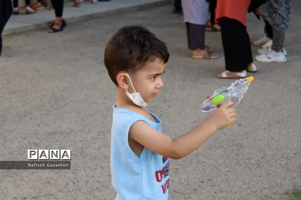 برگزاری جشنواره رنگ‌ها و آب‌ها ویژه کودکان در شیراز