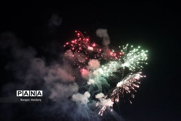 جشن بزرگ غدیر با اجرای سرود سلام فرمانده در امیدیه