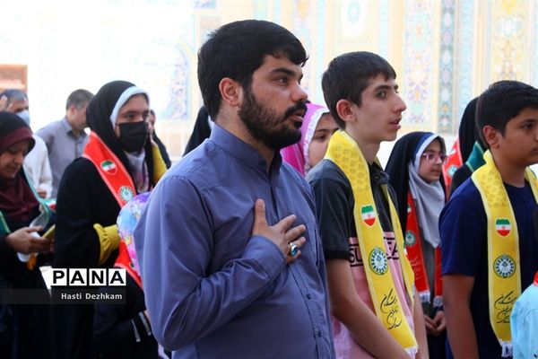 بازدید آیت‌آله دژکام، نماینده ولی فقیه در فارس و تولیت آستان شاهچراغ (ع) از موکب‌های سازمان دانش‌آموزی در حرم مطهر شاهچراغ (ع)