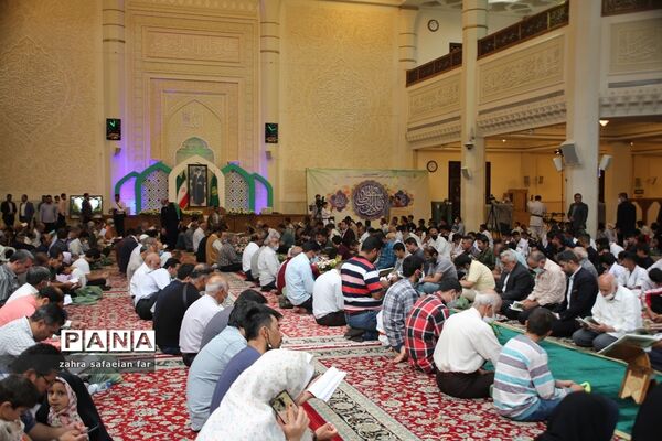گرامیداشت عید امامت همراه با قرائت خطبه‌ غدیر و عقد اخوت در شیراز