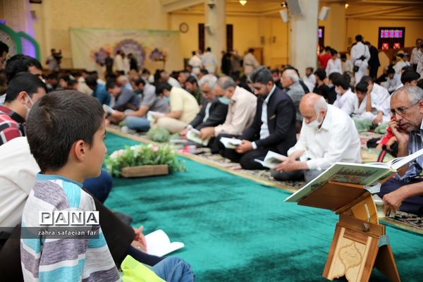 گرامیداشت عید امامت همراه با قرائت خطبه‌ غدیر و عقد اخوت در شیراز