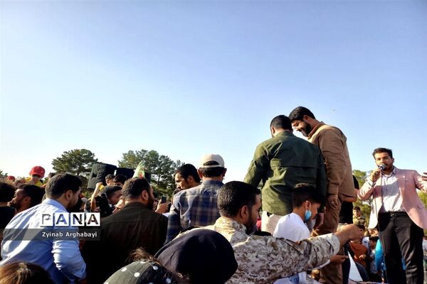 طنین سلام فرمانده در اجتماع غدیریان تربت جام