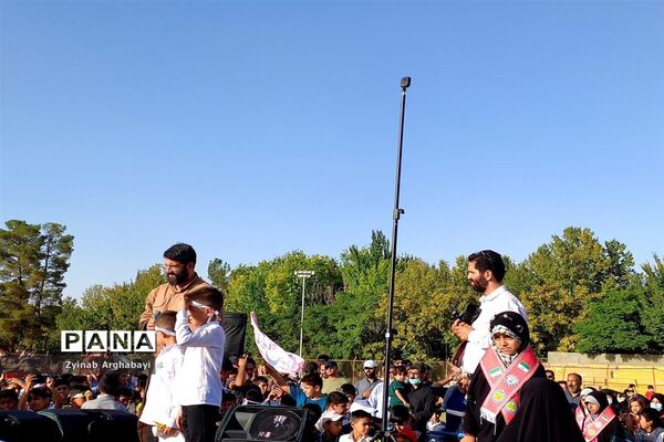 طنین سلام فرمانده در اجتماع غدیریان تربت جام
