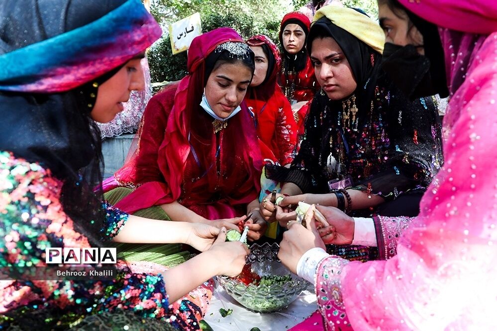 برگزاری جشنواره غذا  ویژه دانش‌آموزان دختر عشایر کشور