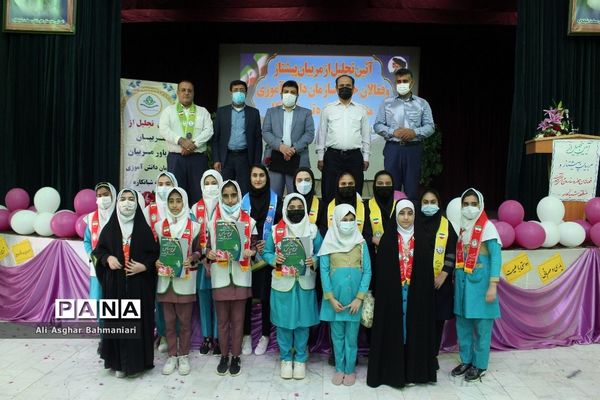 تجلیل از مربیان پیشتاز و فعالان سازمان دانش‌آموزی منطقه شبانکاره