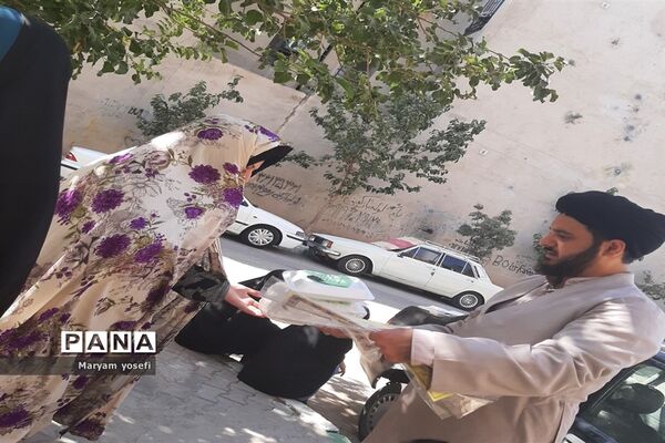 جشن همدلی و کمک به کودکان کار در شهرستان قرچک