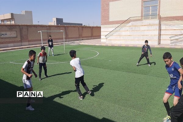 برگزاری کلاس‌های اوقات فراغت دانش‌آموزان در جو ادآباد
