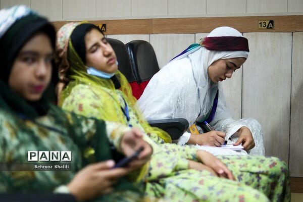 برگزاری کلاس‌ها و دوره‌های آموزشی ویژه دانش‌آموزان عشایر کشور در اردوگاه ثامن الحجج مشهد مقدس
