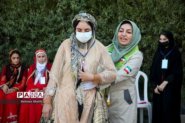 برگزاری کلاس‌ها و دوره‌های آموزشی ویژه دانش‌آموزان عشایر کشور در اردوگاه ثامن الحجج مشهد مقدس