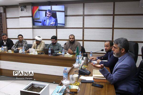 نشست مسئولان اتحادیه انجمن‌های اسلامی  در سازمان دانش آموزی کشور
