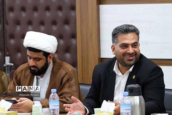 نشست مسئولان اتحادیه انجمن‌های اسلامی  در سازمان دانش آموزی کشور