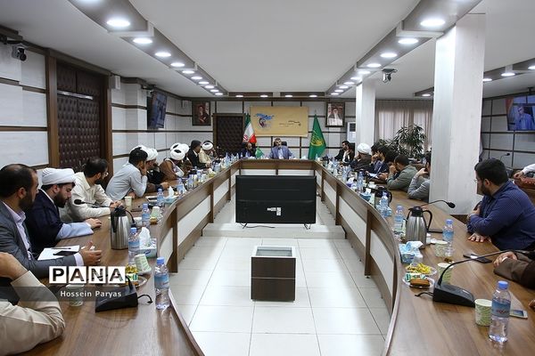 نشست مسئولان اتحادیه انجمن‌های اسلامی  در سازمان دانش آموزی کشور