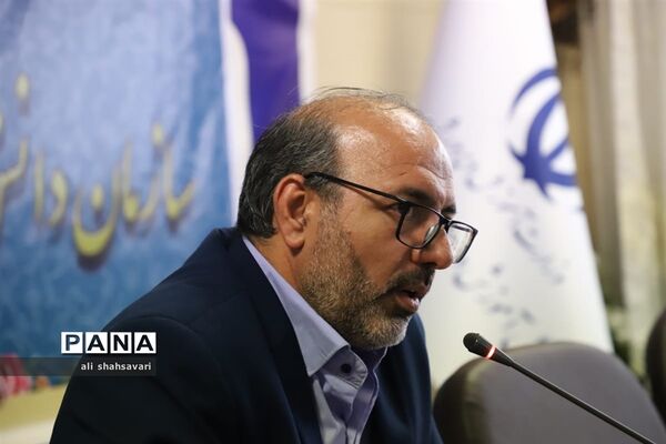 برگزاری شورای برنامه‌ریزی سازمان دانش‌آموزی همزمان با افتتاحیه مجلس دانش‌آموزی کرمانشاه