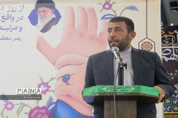 جشن بزرگ دانش آموزان طلایه دار غدیر در بوشهر