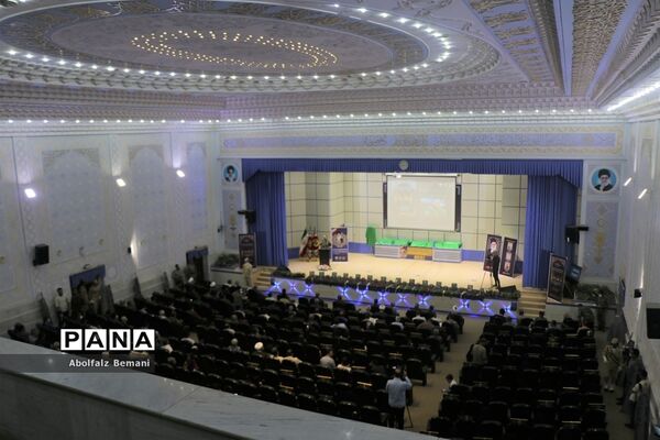 یادواره شهدای نیروی زمینی ارتش در قم-2
