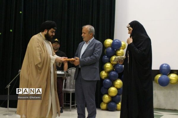 جشن دانش‌آموختگی 625 دانشجو معلم ورودی 97 استان بوشهر