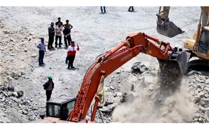 اولین پیکر حادثه معدن ارزوئیه توسط نیروهای هلال احمر پیدا شد