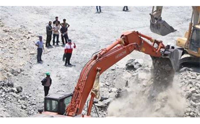 اولین پیکر حادثه معدن ارزوئیه توسط نیروهای هلال احمر پیدا شد