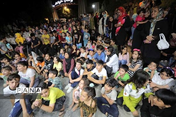استقبال شهروندان کرجی از نمایش «آش سنگ»