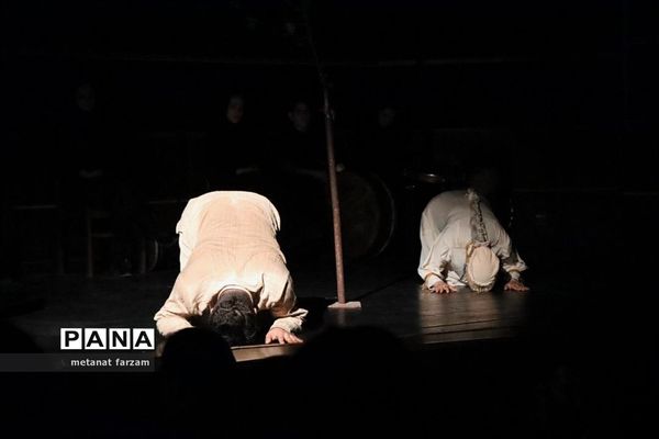 کنسرت نمایش شبنم عشق، در فرهنگسرای کوثر دماوند