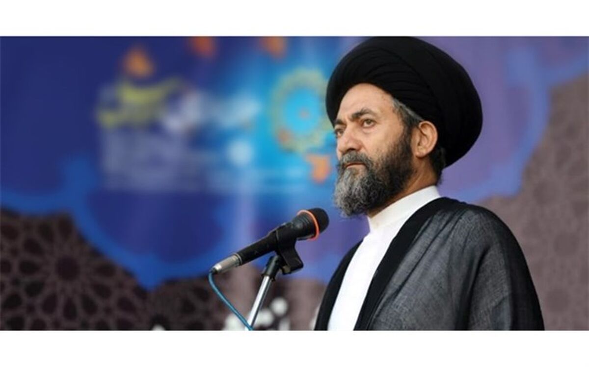 هنرمندان متعهد، مرزبانان و دیده‌بانان جامعه هستند