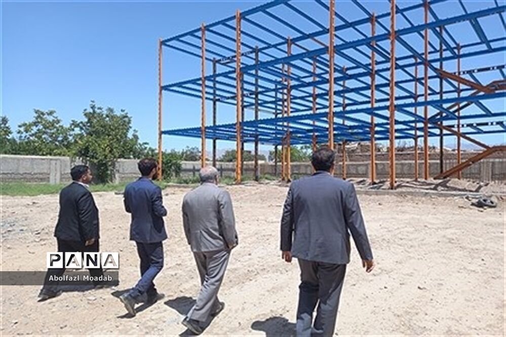 بازدید از پروژه‌های نیم تمام مشارکتی آموزش و پرورش کاشمر