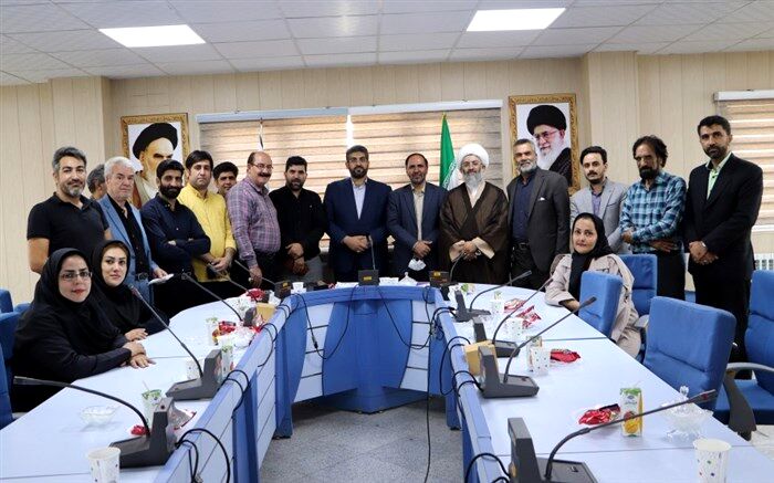 برگزاری جلسه هم‌اندیشی اهالی فرهنگ با فرماندارشهرستان قرچک